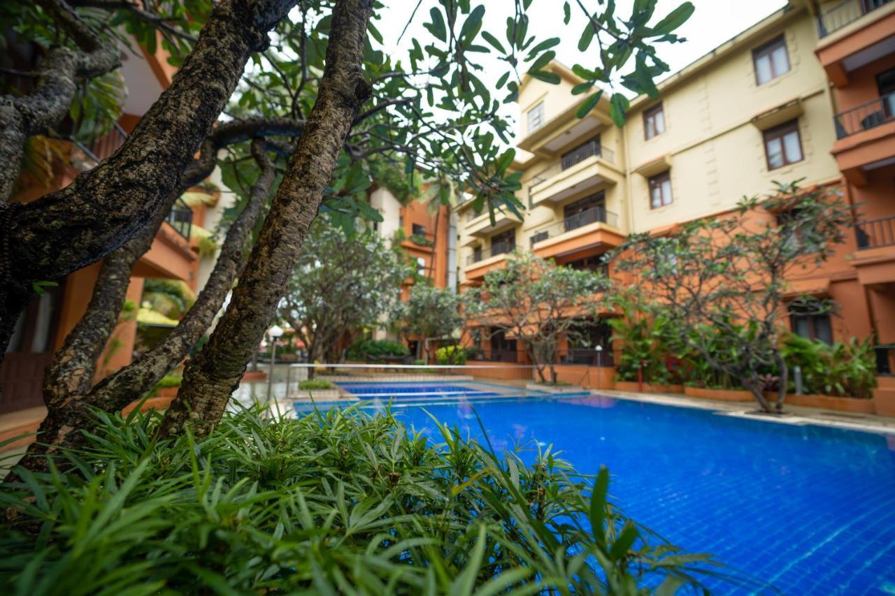 Neelams The Grand Hotel Calangute Exteriör bild
